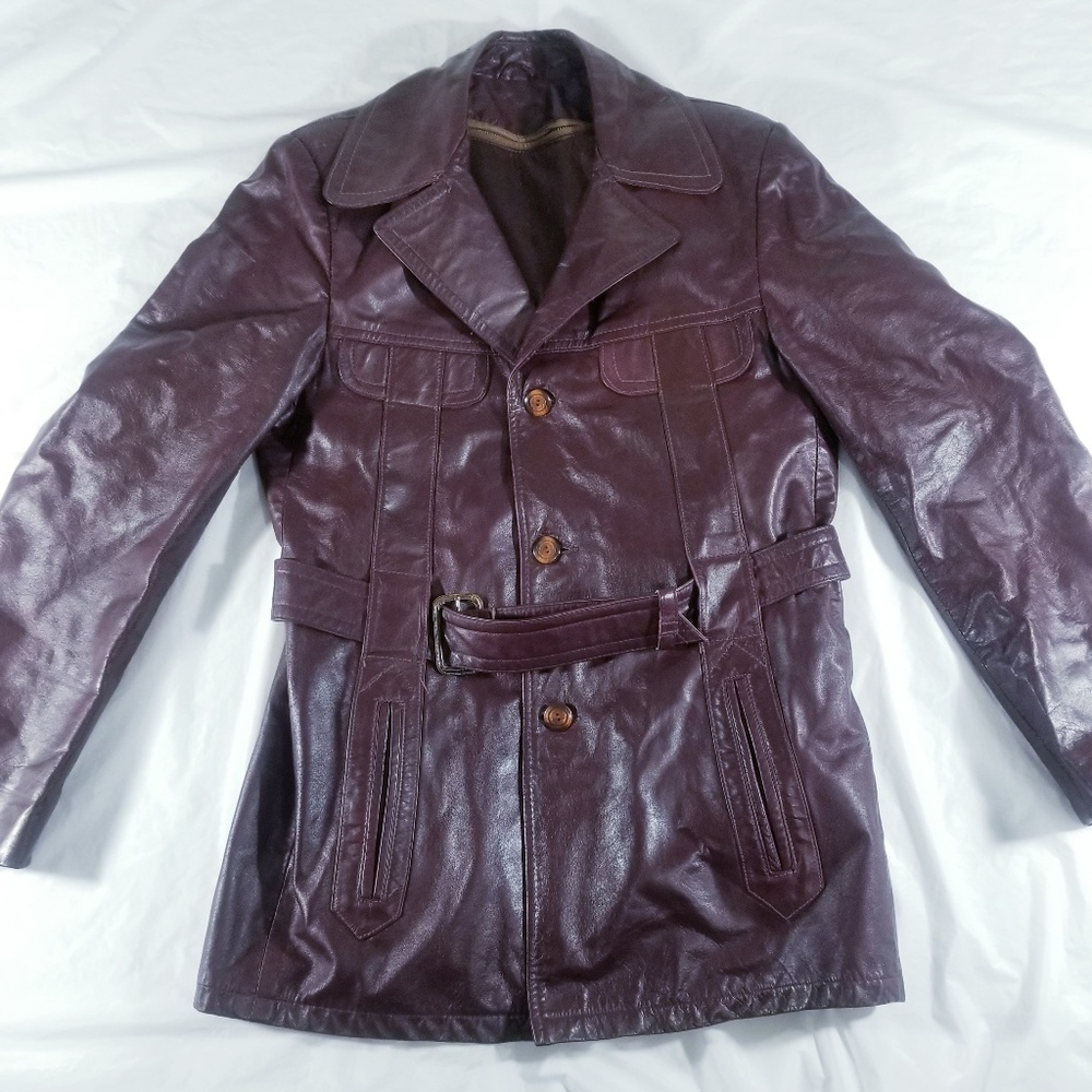 LEATHER JACKET WITH BELT